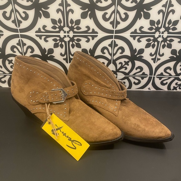 Newww!!Seven7 Dallas Faux Suede Ankle Boot Size 10 - Picture 2 of 10